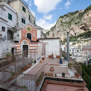 Vittoria House Centro Storico Amalfi